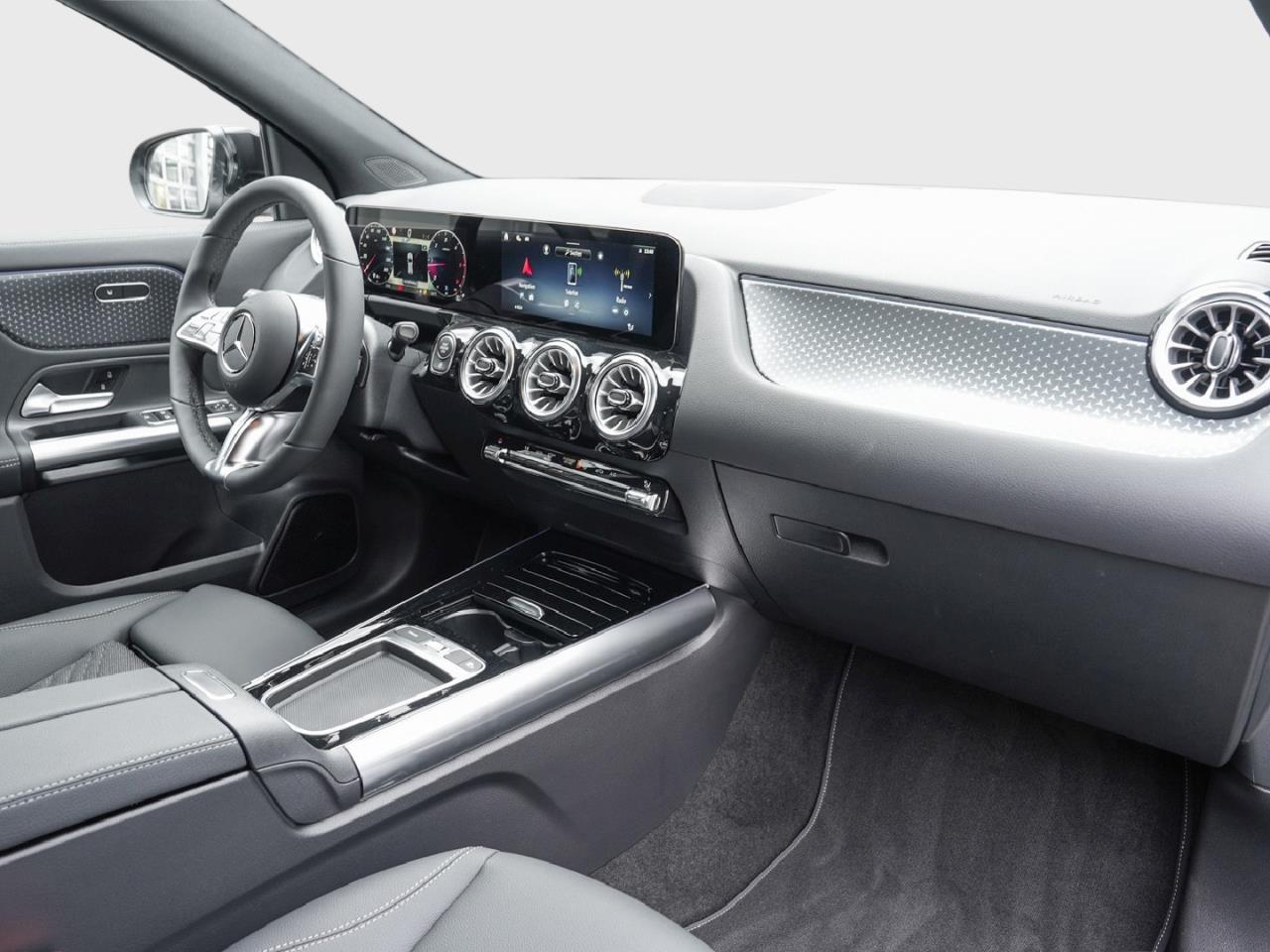 Mercedes-Benz GLA 200 d Progressive Distronic Easy-P 360? AHK