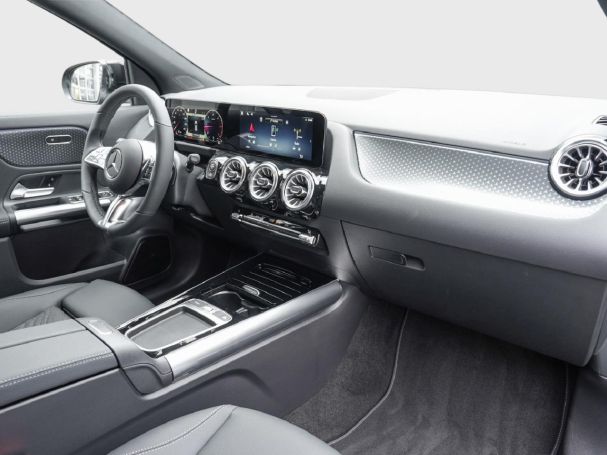 Mercedes-Benz GLA 200 d Progressive Distronic Easy-P 360° AHK