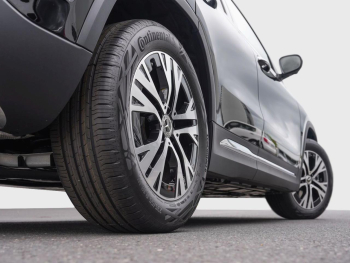 Mercedes-Benz GLA 200 d Progressive Distronic Easy-P 360° AHK