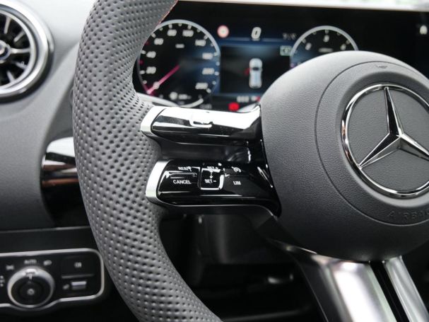 Mercedes-Benz GLA 200 d AMG Night Distronic 360° Panorama SHZ