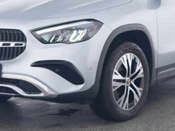 Mercedes-Benz GLA 200 Progressive MBUXNavi-Prem. Kamera Easy-P