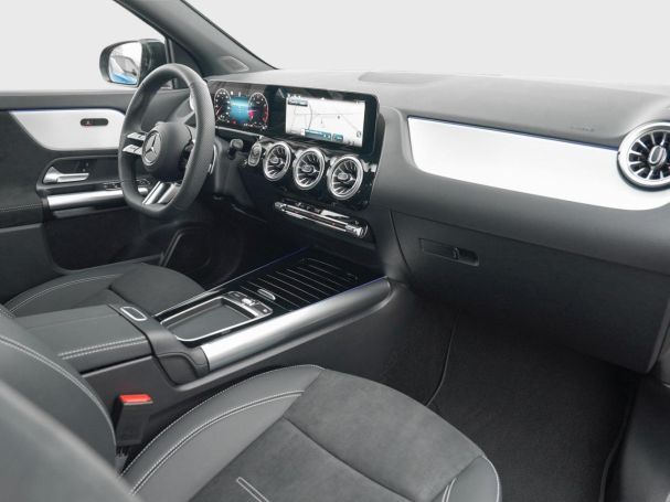 Mercedes-Benz GLA 200 AMG Night AHK 360° EasyPack SpurhalteP