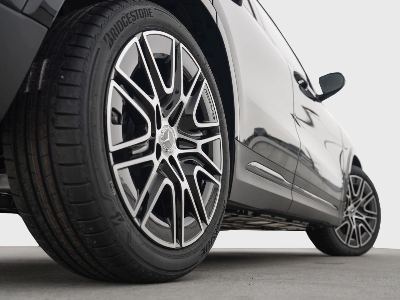 Mercedes-Benz GLA 200 AMG Night AHK 360° EasyPack SpurhalteP