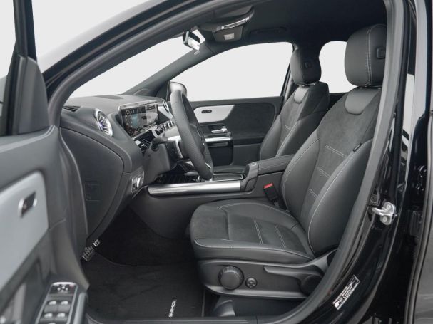 Mercedes-Benz GLA 200 AMG Night AHK 360° EasyPack SpurhalteP