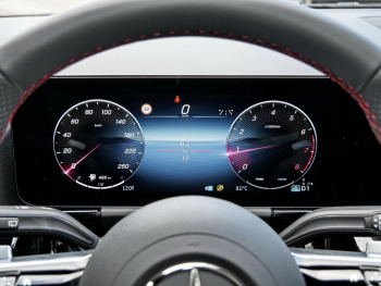 Mercedes-Benz GLA 200 AMG Night Panorama Easy-Pack 360°  AHK