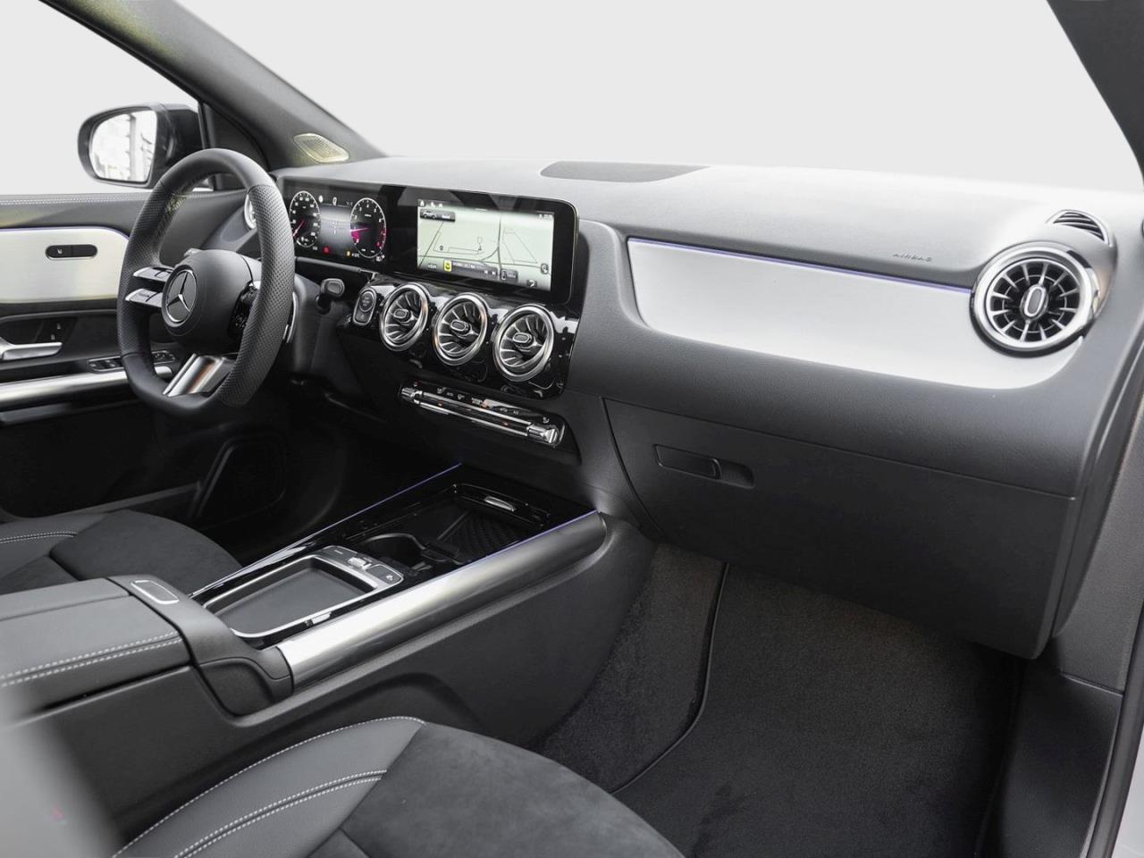 Mercedes-Benz GLA 200 AMG Night MBUXNavi-Prem. Kamera AHK