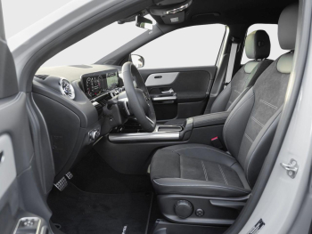 Mercedes-Benz GLA 200 AMG Night MBUXNavi-Prem. Kamera AHK