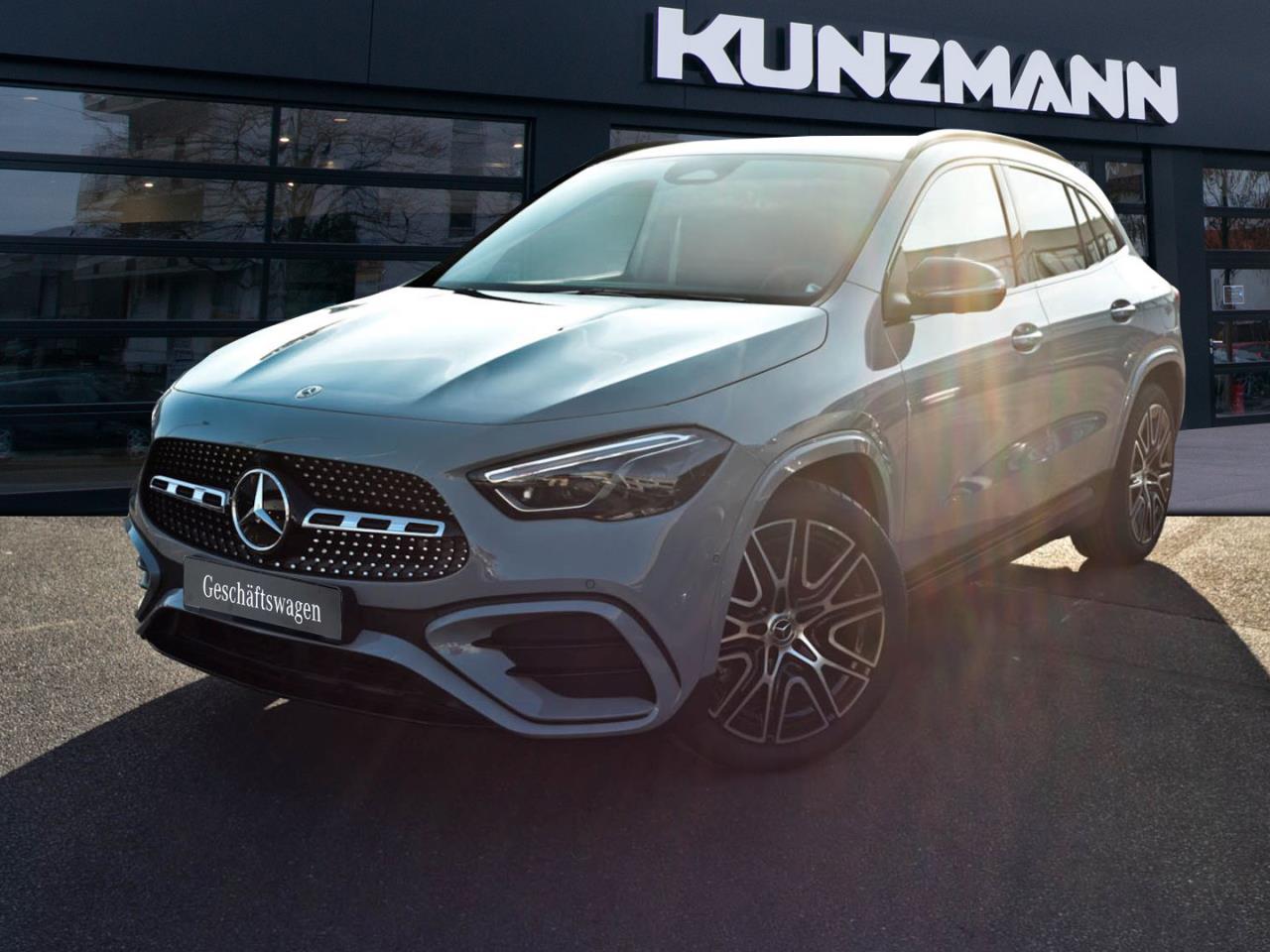 Mercedes-Benz GLA GLA 200 Geländewagen / SUV MANUFAKTUR alpingrau uni