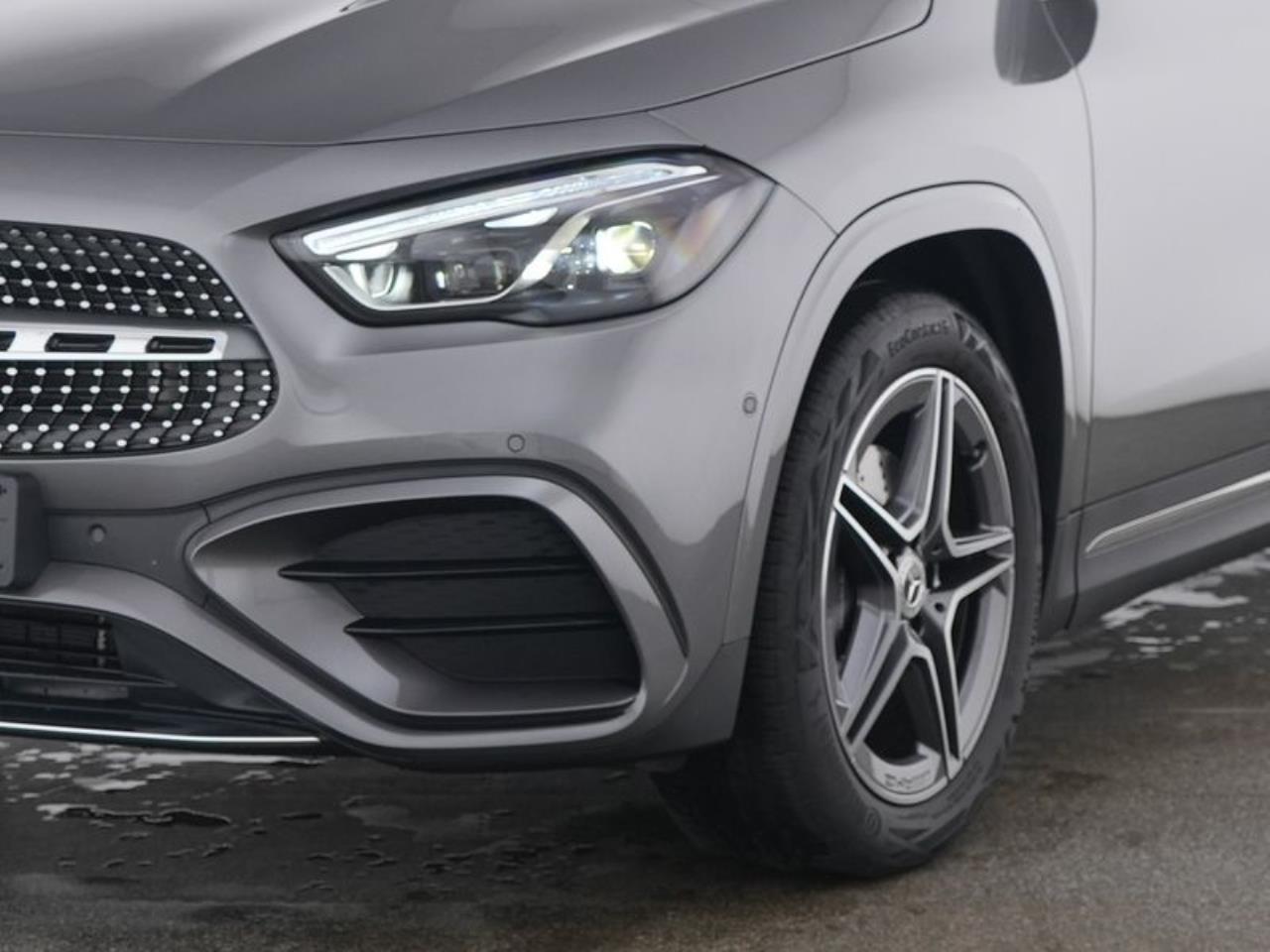 Mercedes-Benz GLA 200 AMG MBUXNavi-Prem. Distronic Memory 360°