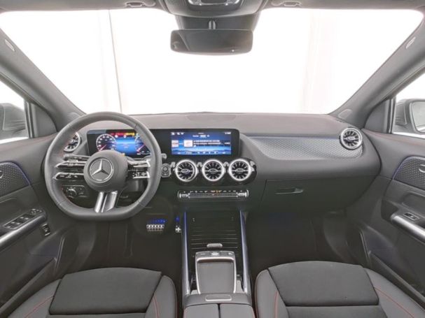 Mercedes-Benz GLA 200 AMG MBUXNavi-Prem. Distronic Memory 360°