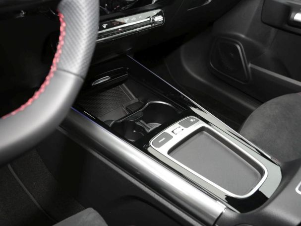 Mercedes-Benz GLA 200 AMG MBUXNavi-Prem. Kamera Easy-Pack AHK