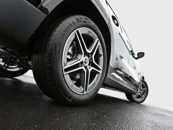 Mercedes-Benz GLA 200 AMG MBUXNavi-Prem. Kamera Easy-Pack AHK