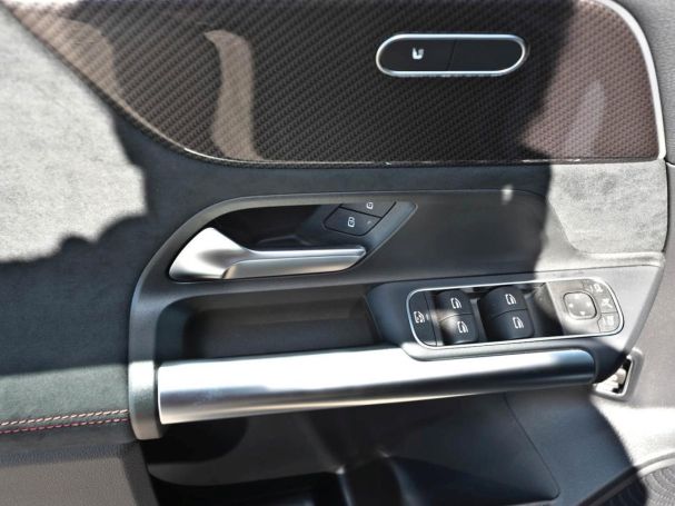 Mercedes-Benz GLA 200 AMG MBUXNavi-Prem. Kamera Easy-Pack AHK