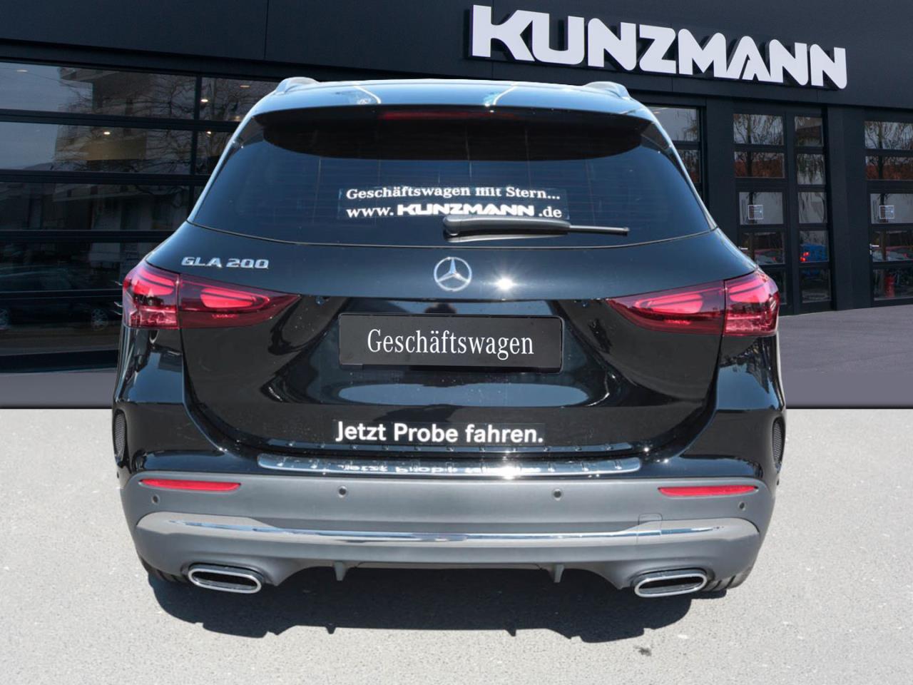 Mercedes-Benz GLA 200 AMG MBUXNavi-Prem. Kamera Easy-Pack AHK