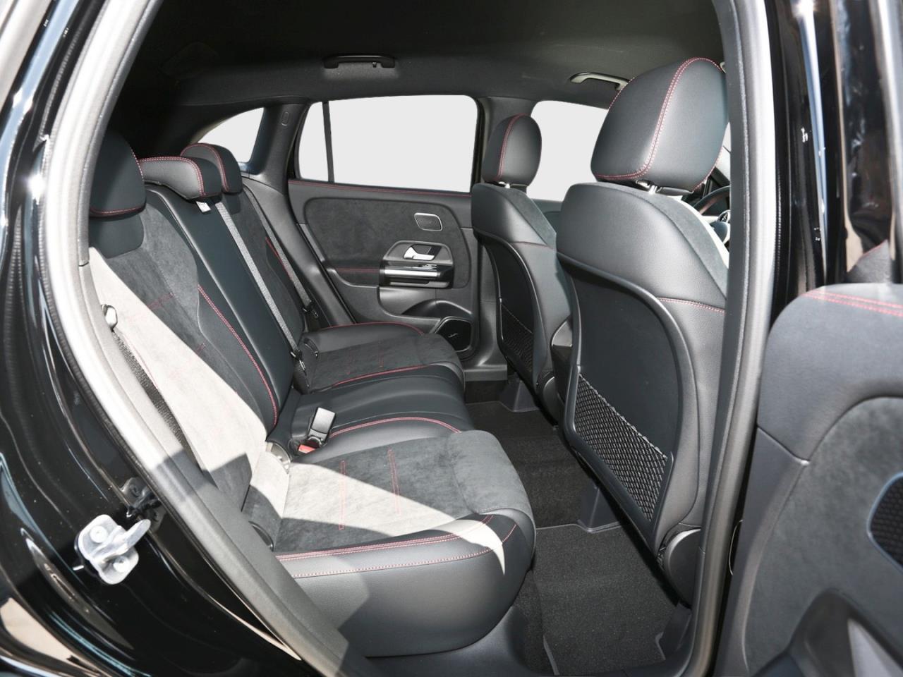 Mercedes-Benz GLA 200 AMG Distronic Kamera Memory Easy-P AHK