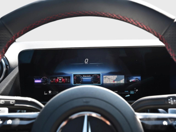 Mercedes-Benz GLA 200 AMG Distronic Kamera Memory Easy-P AHK