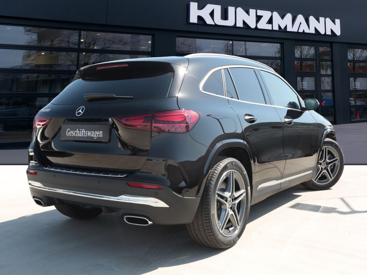 Mercedes-Benz GLA 200 AMG Distronic Kamera Memory Easy-P AHK