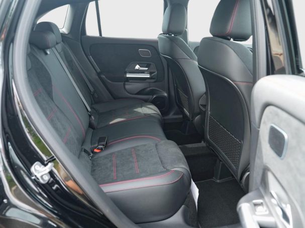 Mercedes-Benz GLA 200 AMG Distronic Memory AHK Burmester