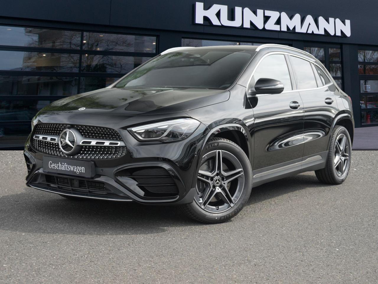 Mercedes-Benz GLA 200 AMG Distronic Memory AHK Burmester