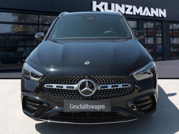 Mercedes-Benz GLA 200 AMG Distronic Kamera Totwinkel AHK