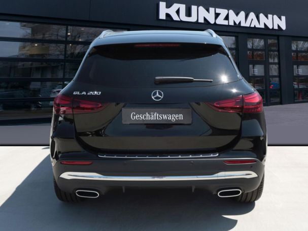 Mercedes-Benz GLA 200 AMG Distronic Kamera Totwinkel AHK