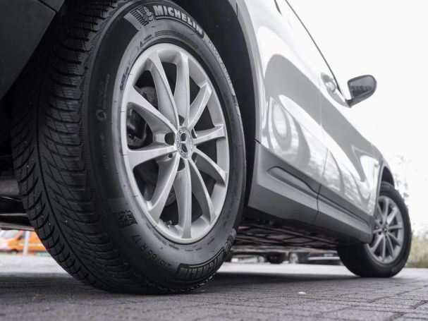 Mercedes-Benz GLA 200 MBUX Navi Kamera AHK SpurhalteP