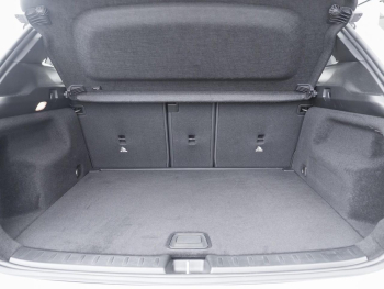 Mercedes-Benz GLA 200 MBUX Navi Kamera AHK SpurhalteP