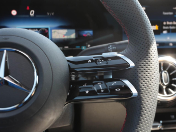 Mercedes-Benz GLA 200 AMG MBUX Navi-Prem. Kamera Easy-P AHK