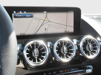 Mercedes-Benz GLA 200 AMG MBUX Navi-Prem. Kamera Easy-P AHK