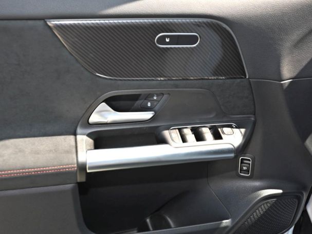 Mercedes-Benz GLA 200 AMG MBUX Navi-Prem. Kamera Easy-P AHK