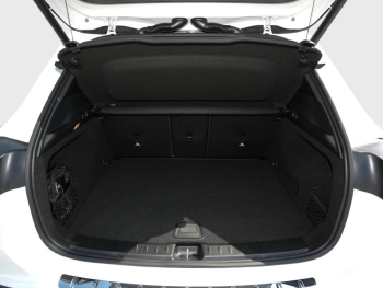 Mercedes-Benz GLA 200 AMG MBUX Navi-Prem. Kamera Easy-P AHK