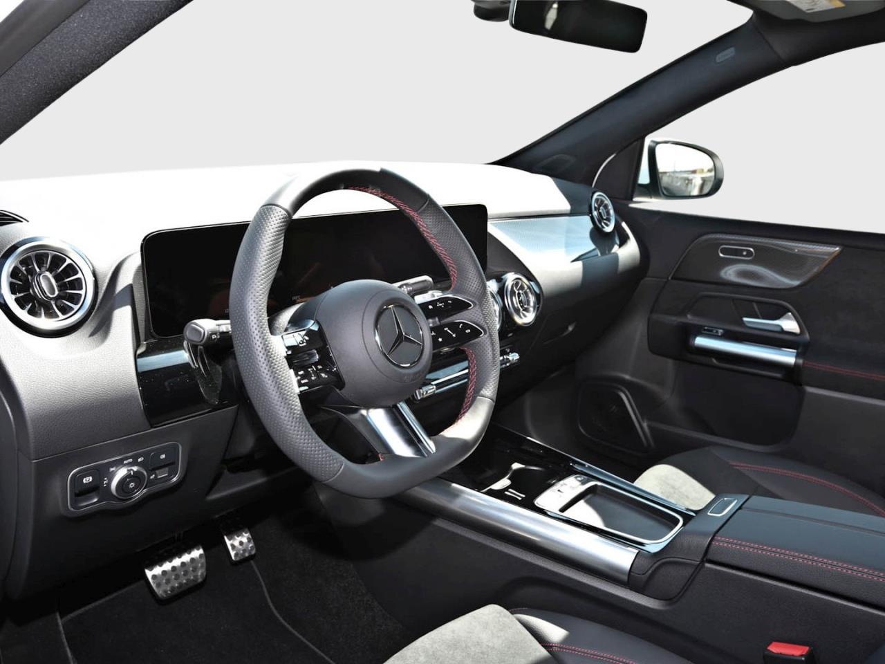 Mercedes-Benz GLA 200 AMG MBUX Navi-Prem. Kamera Easy-P AHK