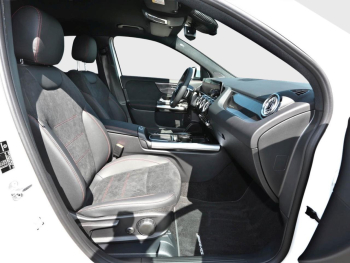 Mercedes-Benz GLA 200 AMG MBUX Navi-Prem. Kamera Easy-P AHK