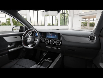Mercedes-Benz GLA 200 AMG Night Distronic Kamera Easy-Pack