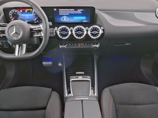 Mercedes-Benz GLA 200 AMG MBUXNavi-Prem. Panorama Kamera EasyP