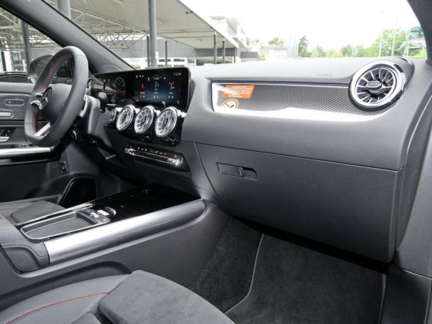 Mercedes-Benz GLA 220 4MATIC AMG Night Distronic 360° AHK