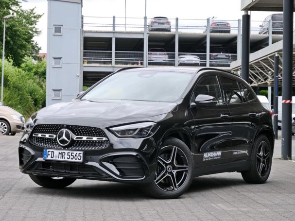 Mercedes-Benz GLA 220 4MATIC AMG Night Distronic 360° AHK