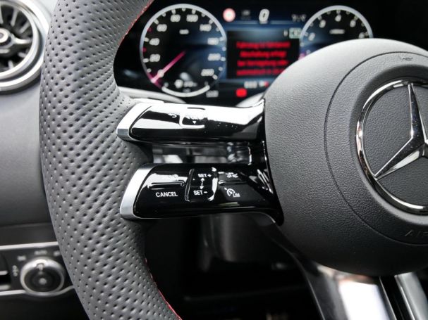 Mercedes-Benz GLA 220 4MATIC AMG Night Distronic 360° AHK