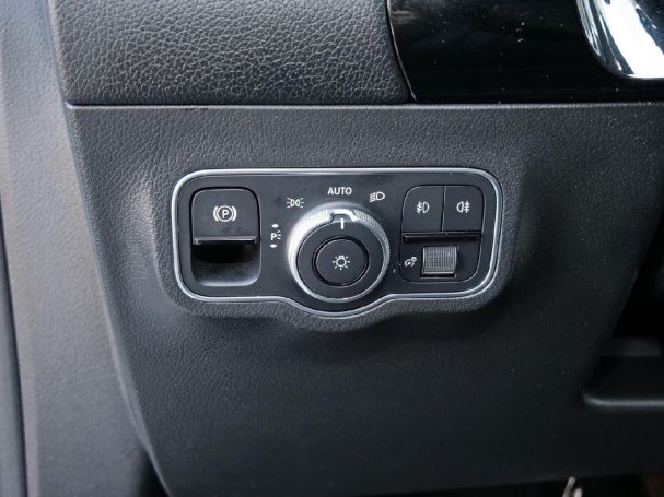 Mercedes-Benz GLA 220 d 4M Progressive Night Panorama AHK 360°