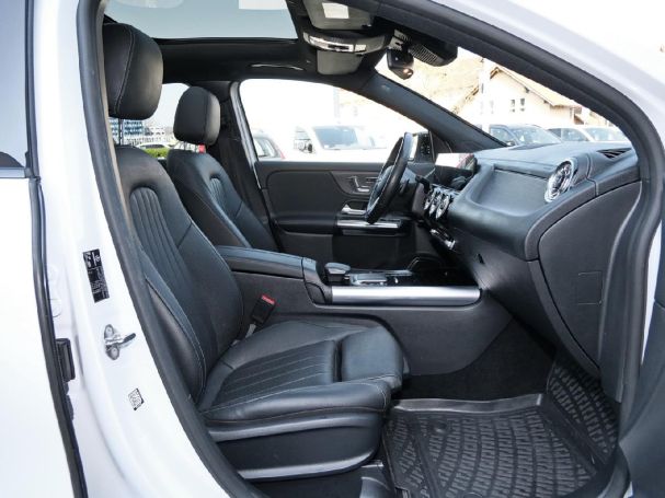 Mercedes-Benz GLA 220 d 4M Progressive Night Panorama AHK 360°