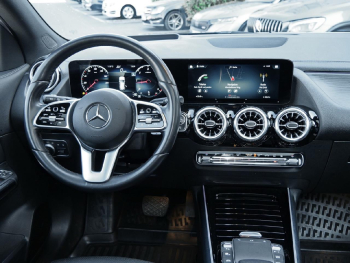 Mercedes-Benz GLA 220 d 4M Progressive Night Panorama AHK 360°