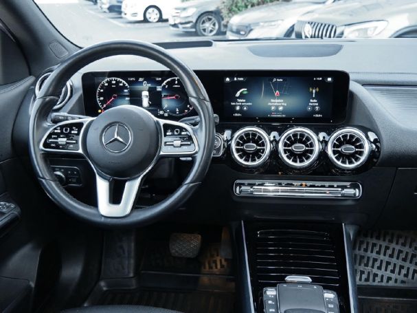 Mercedes-Benz GLA 220 d 4M Progressive Night Panorama AHK 360°