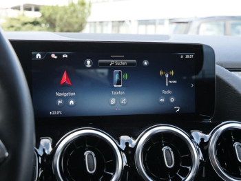 Mercedes-Benz GLA 220 d 4M Progressive Navi AHK Kamera EasyP