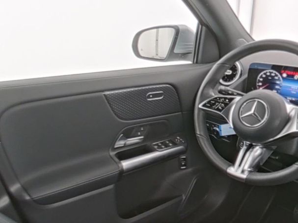 Mercedes-Benz GLA 220 d 4M Progressive Navi AHK Kamera EasyP