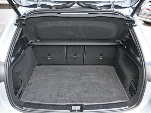 Mercedes-Benz GLA 220 d 4M Progressive Navi AHK Kamera EasyP