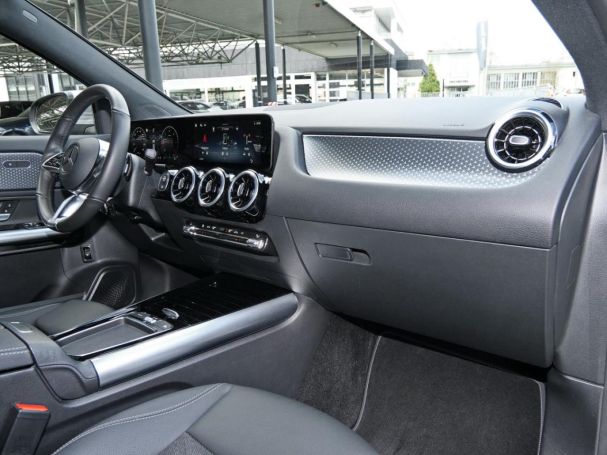 Mercedes-Benz GLA 220 d 4M Progressive Navi AHK Kamera EasyP