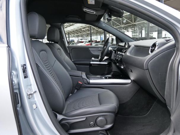 Mercedes-Benz GLA 220 d 4M Progressive Navi AHK Kamera EasyP