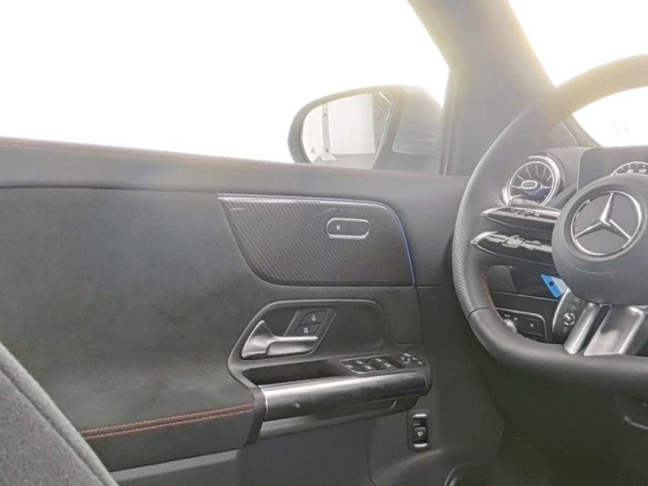Mercedes-Benz GLA 220 d 4M AMG Distronic MBUXNavi 360° Keyless