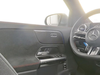 Mercedes-Benz GLA 220 d 4M AMG Distronic MBUXNavi 360° Keyless