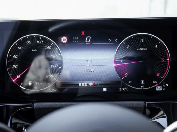 Mercedes-Benz GLA 220 d 4M Progressive Kamera Easy-Pack AHK